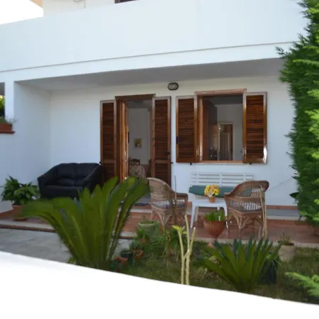 With Open Space In Torre Dellorso Villa